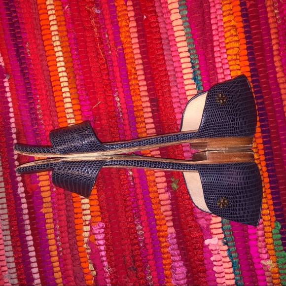 Tory Burch Snakeskin Sandals 6 - Picture 2 of 5